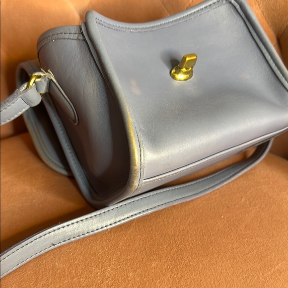 Coach Vintage Emmie 9018 Bag in Periwinkle - Picture 10 of 13